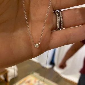 14k White Gold diamond bezel necklace